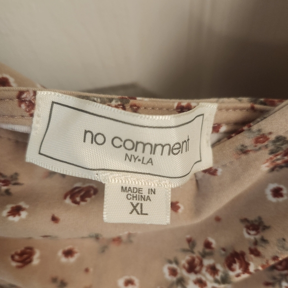 Soft floral top XL - Picture 3 of 5